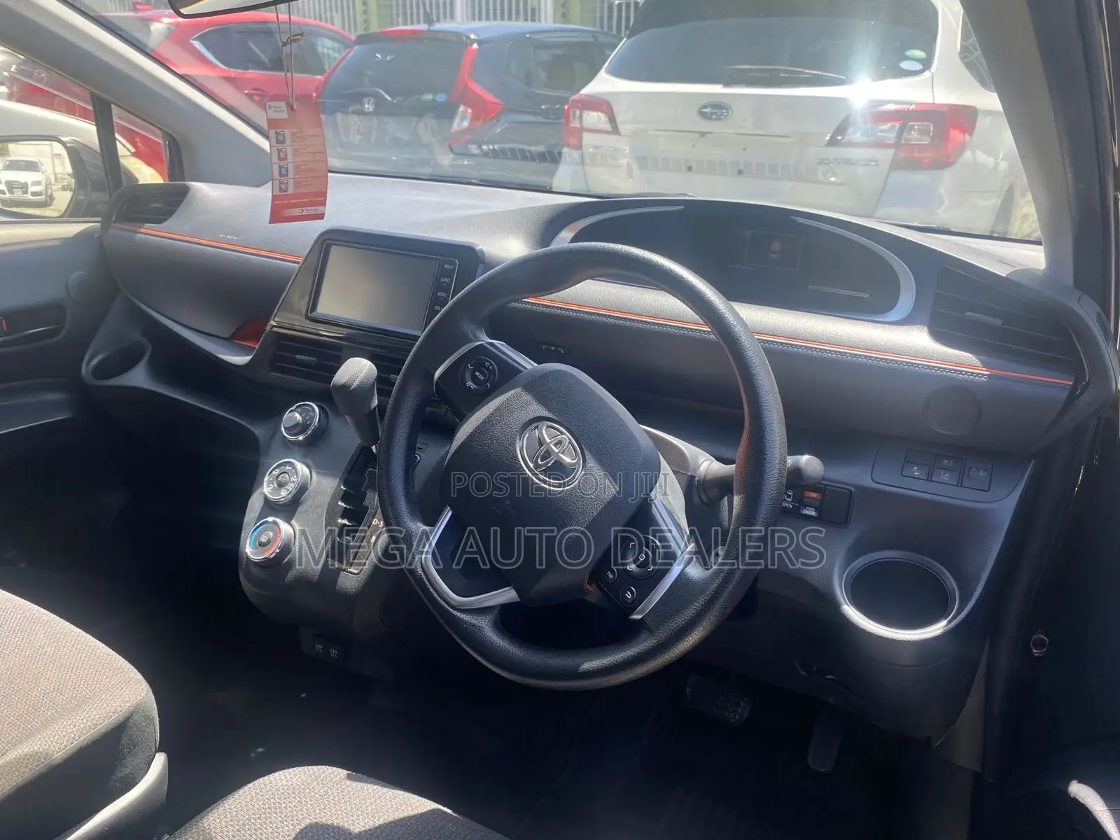 Toyota Sienta 2019 Brown