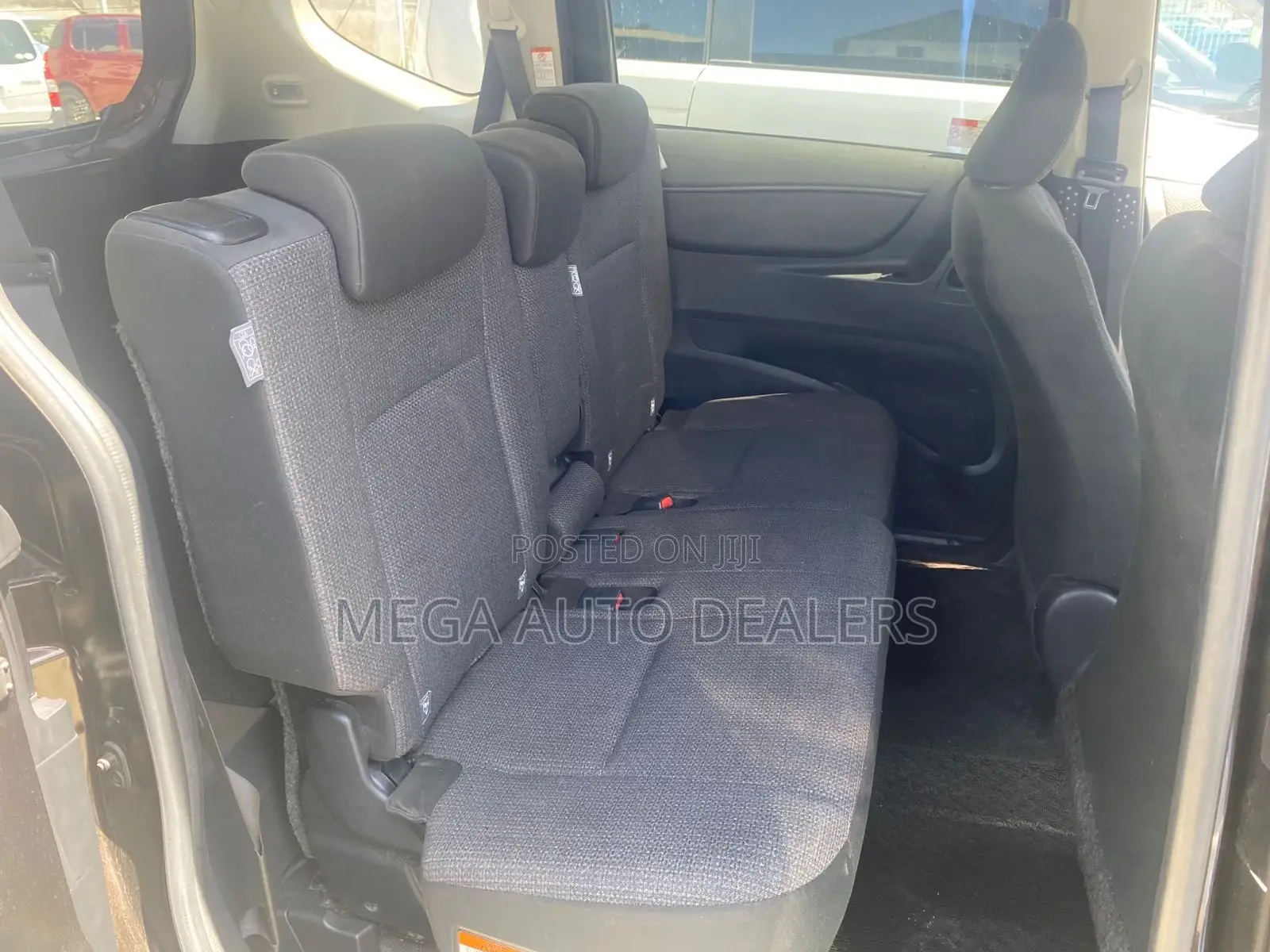 Toyota Sienta 2019 Brown