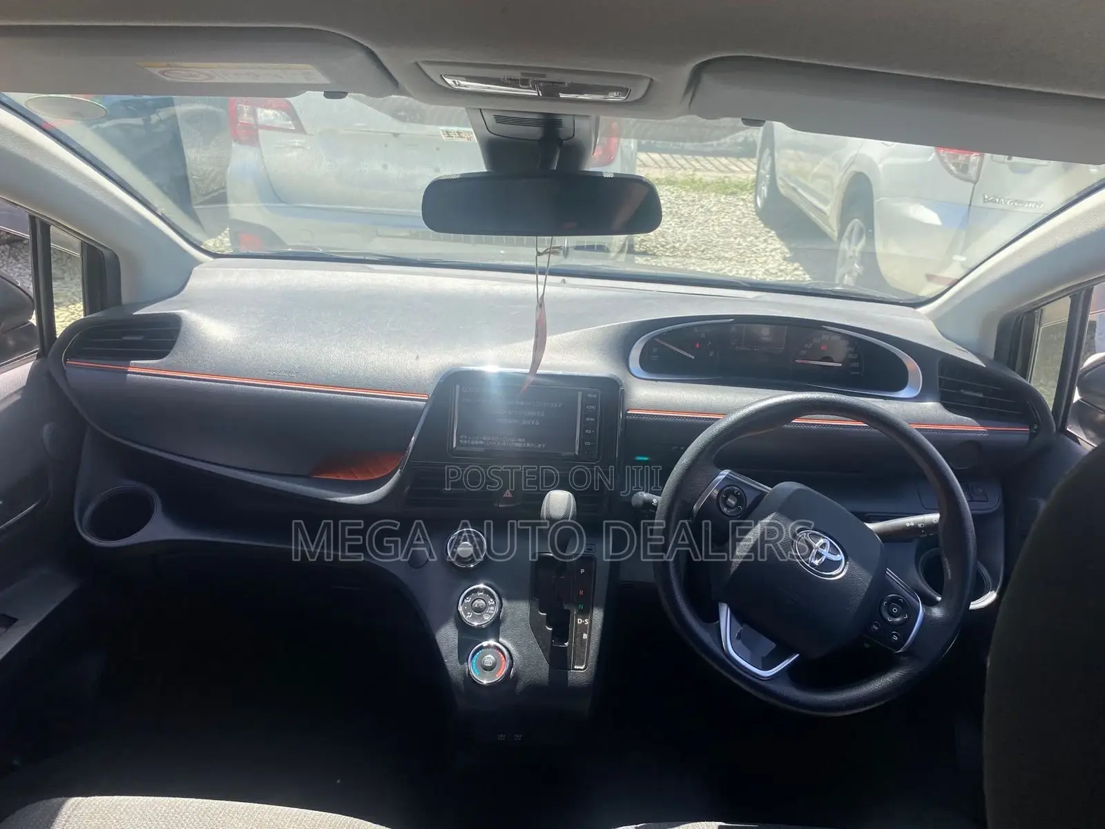 Toyota Sienta 2019 Brown