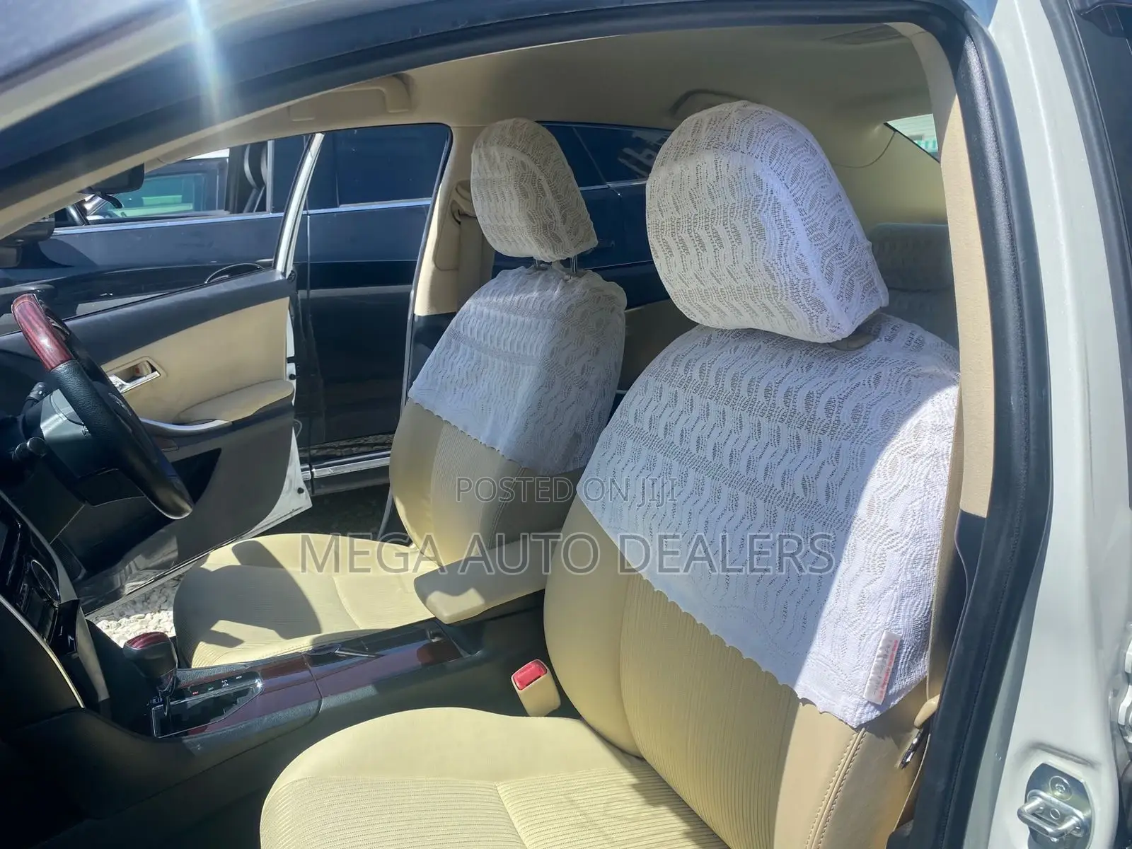 Toyota Sienta 2018 White