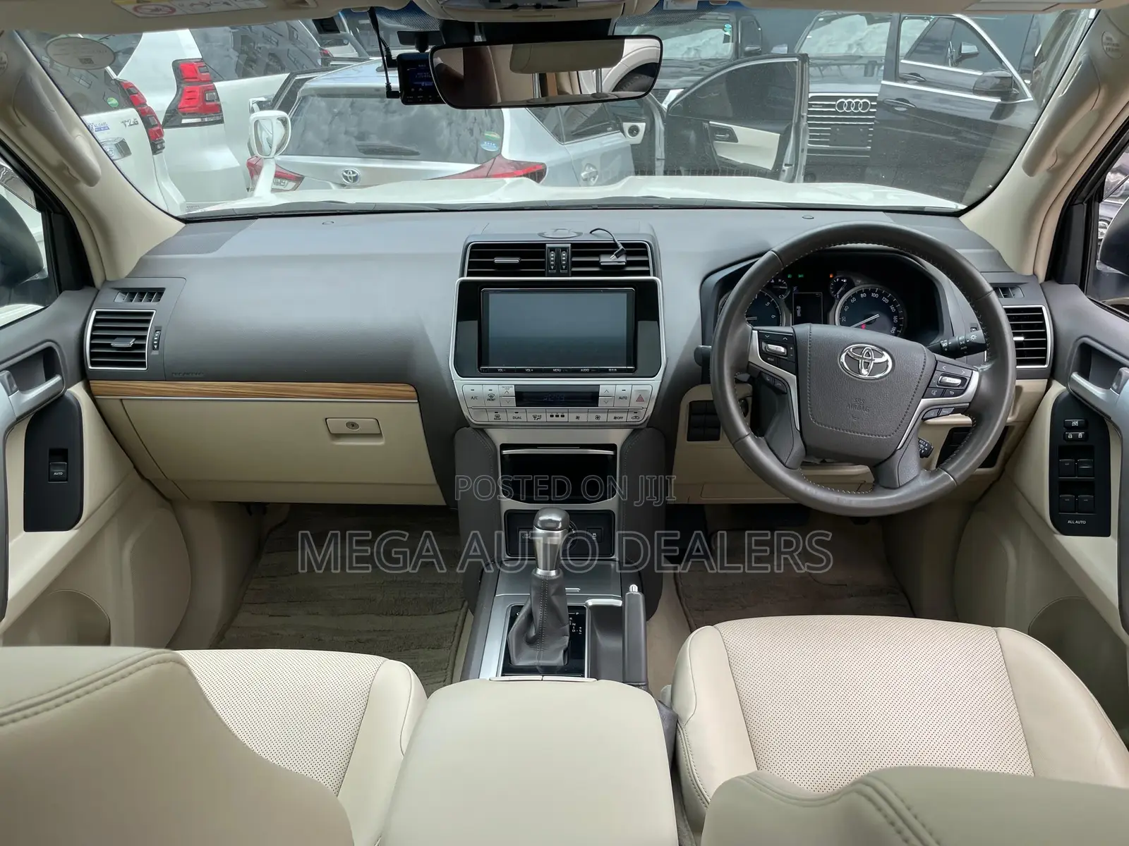 Toyota Land Cruiser Prado 2018 White