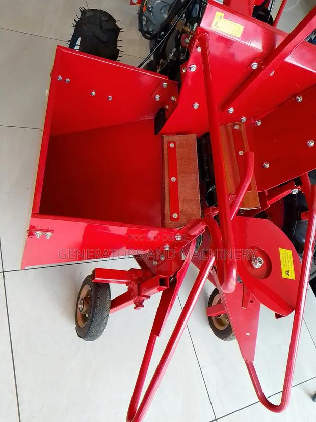 Operational Harvester for Maize