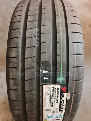 275 /45 R21 Yokohama Tyres (Japan)