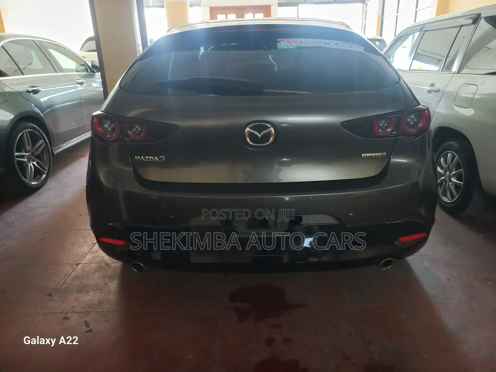 Mazda 3 2019 Brown