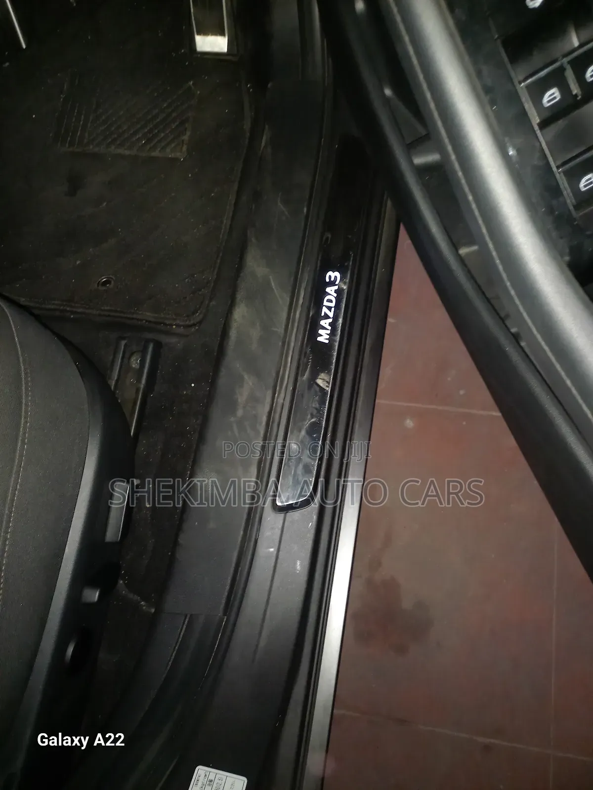 Mazda 3 2019 Brown