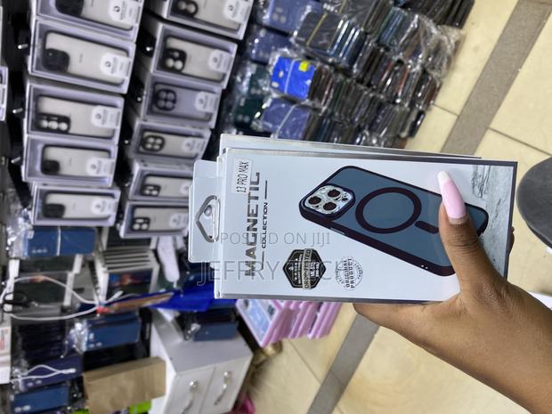 Maozis iPhone 13 Pro Max Case Compatible With Magsafe Transluscent - main view