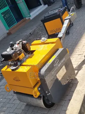 Vibrating Road Roller