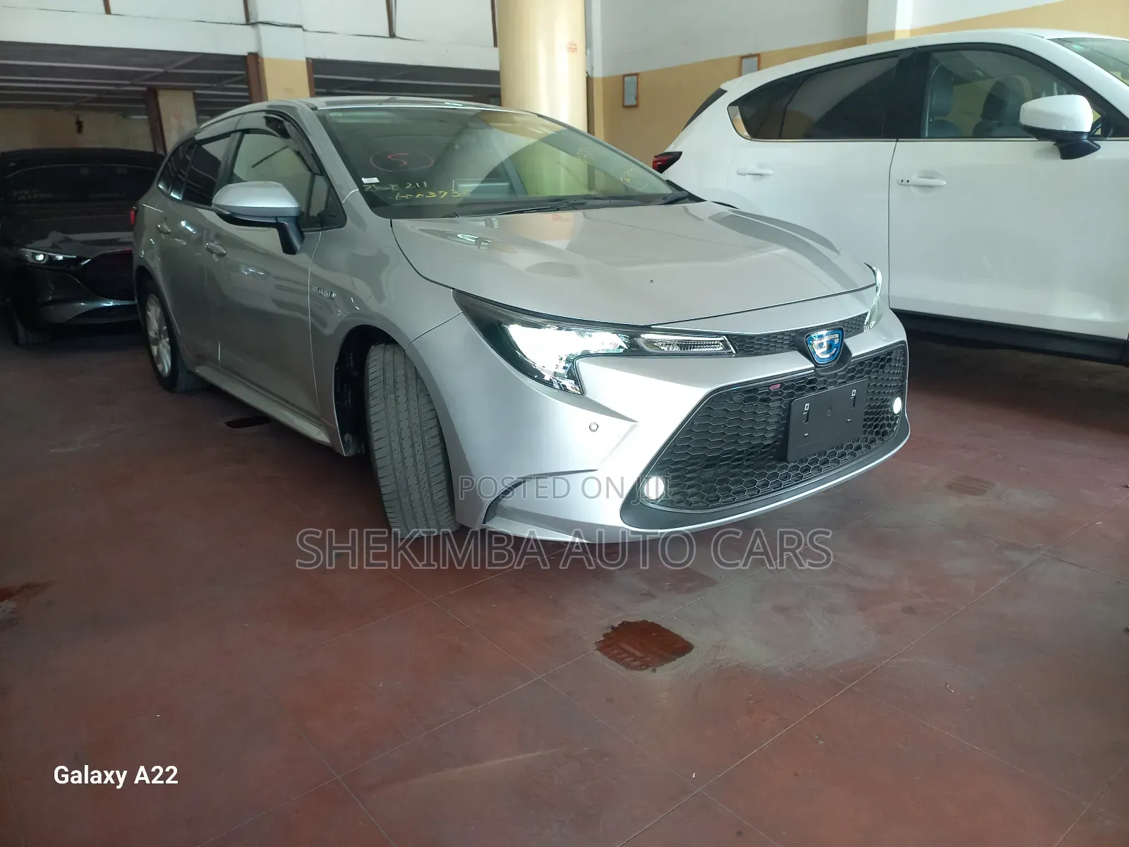 Toyota Corolla Hatchback 2019 Silver
