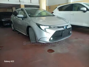 Toyota Corolla Hatchback 2019 Silver