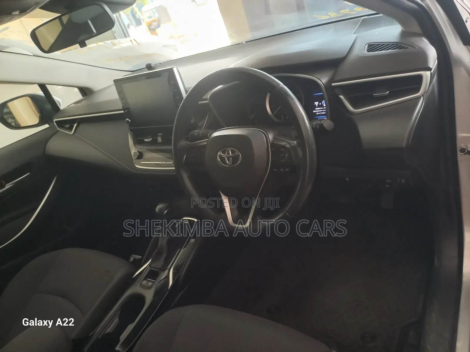 Toyota Corolla Hatchback 2019 Silver
