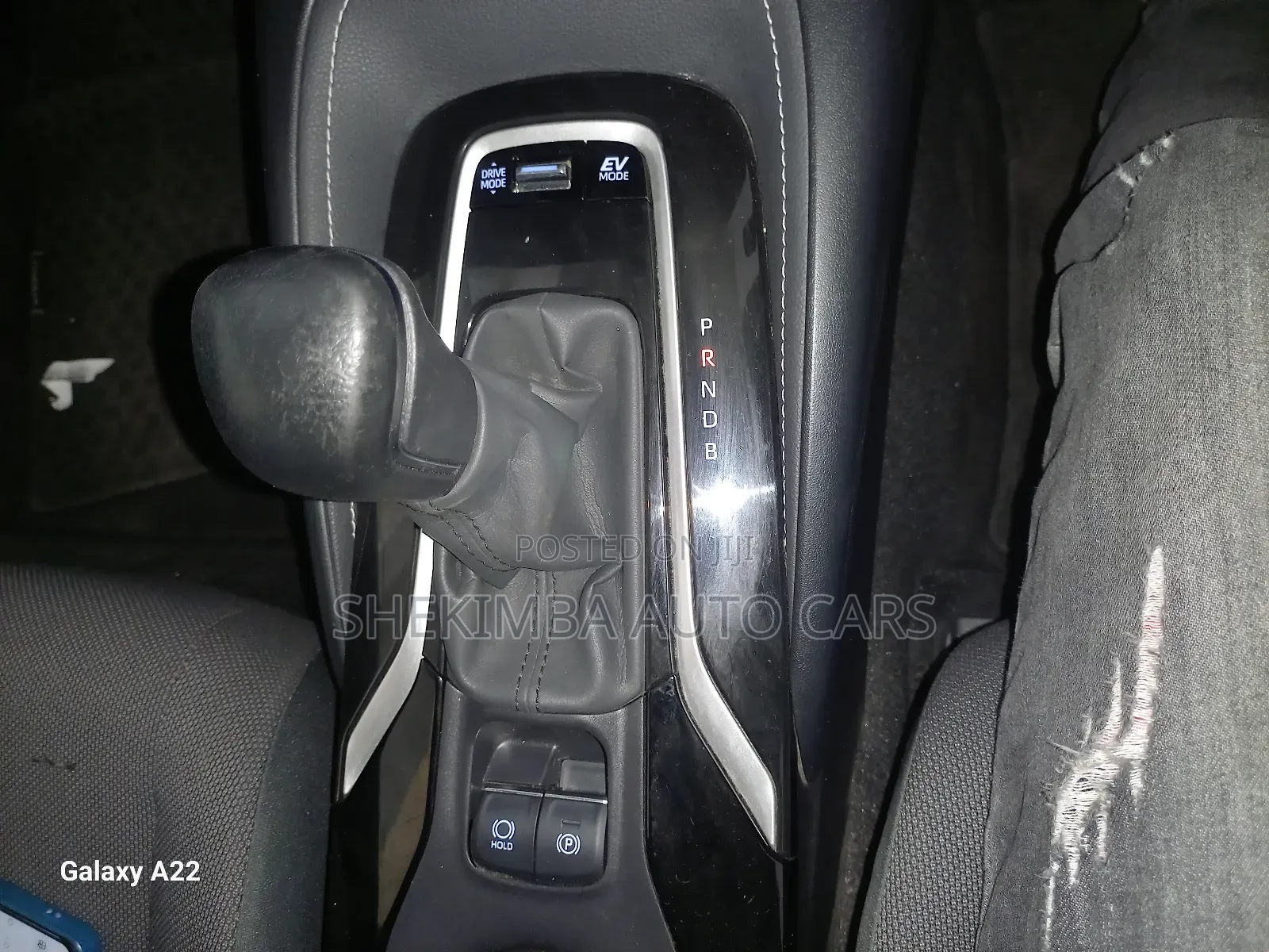 Toyota Corolla Hatchback 2019 Silver