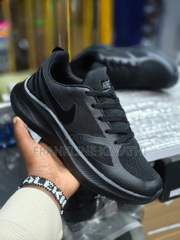 Black, Navyblue, Grey Zoom/Gym Trainers Shoes. - main view