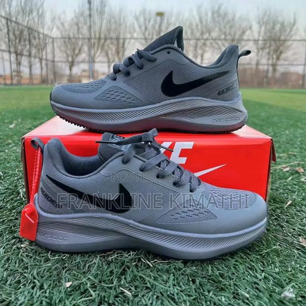 Black, Navyblue, Grey Zoom/Gym Trainers Shoes. - thumbnail 2