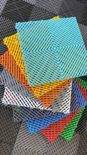 Premium Car Garage Mat – Anti-Oil Anti-Dust Surface