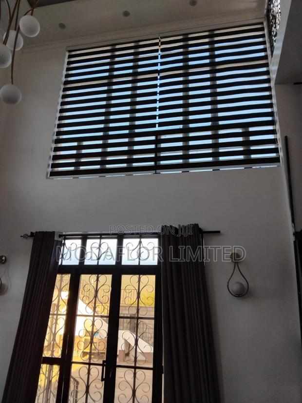 Elegant Window Zebra Blinds – Stylish and Durable - main view