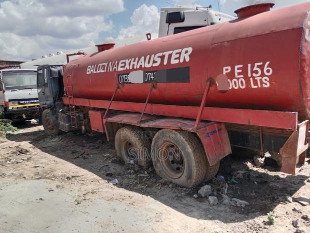 2009 Isuzu FVZ Exhauster (Engine and Gearbox Not Working)