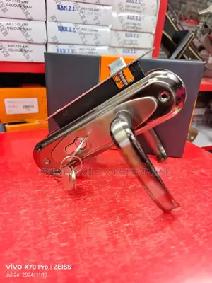 Bovos Quality Locks