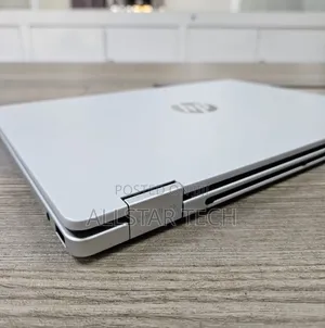 Laptop HP OmniBook 5 Flip 16GB Intel Core I7 SSD 512GB