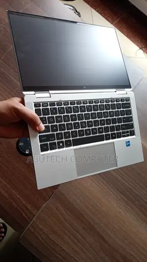 Laptop HP EliteBook X360 1030 G8 16GB Intel Core I7 SSD 512GB