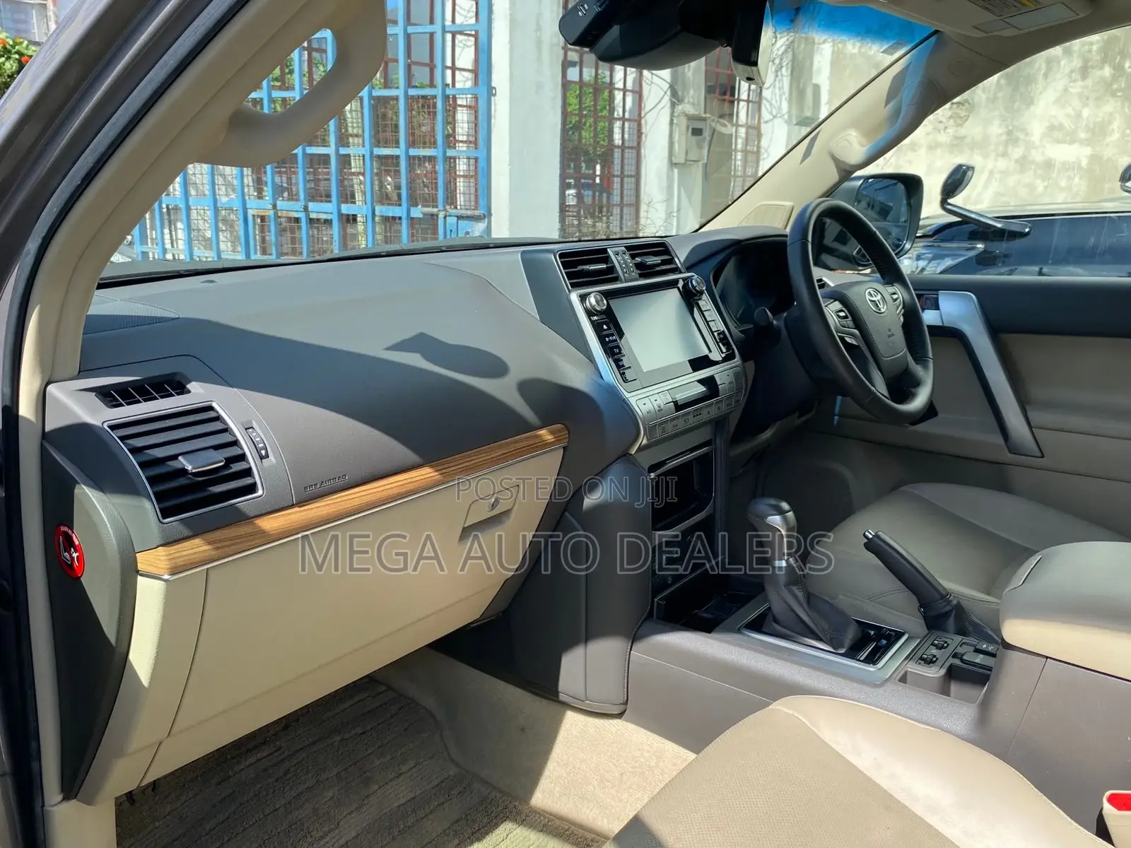 Toyota Land Cruiser Prado 2018