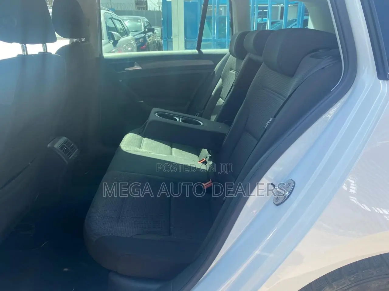 Volkswagen Golf 2018 White