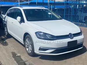 Volkswagen Golf 2018 White