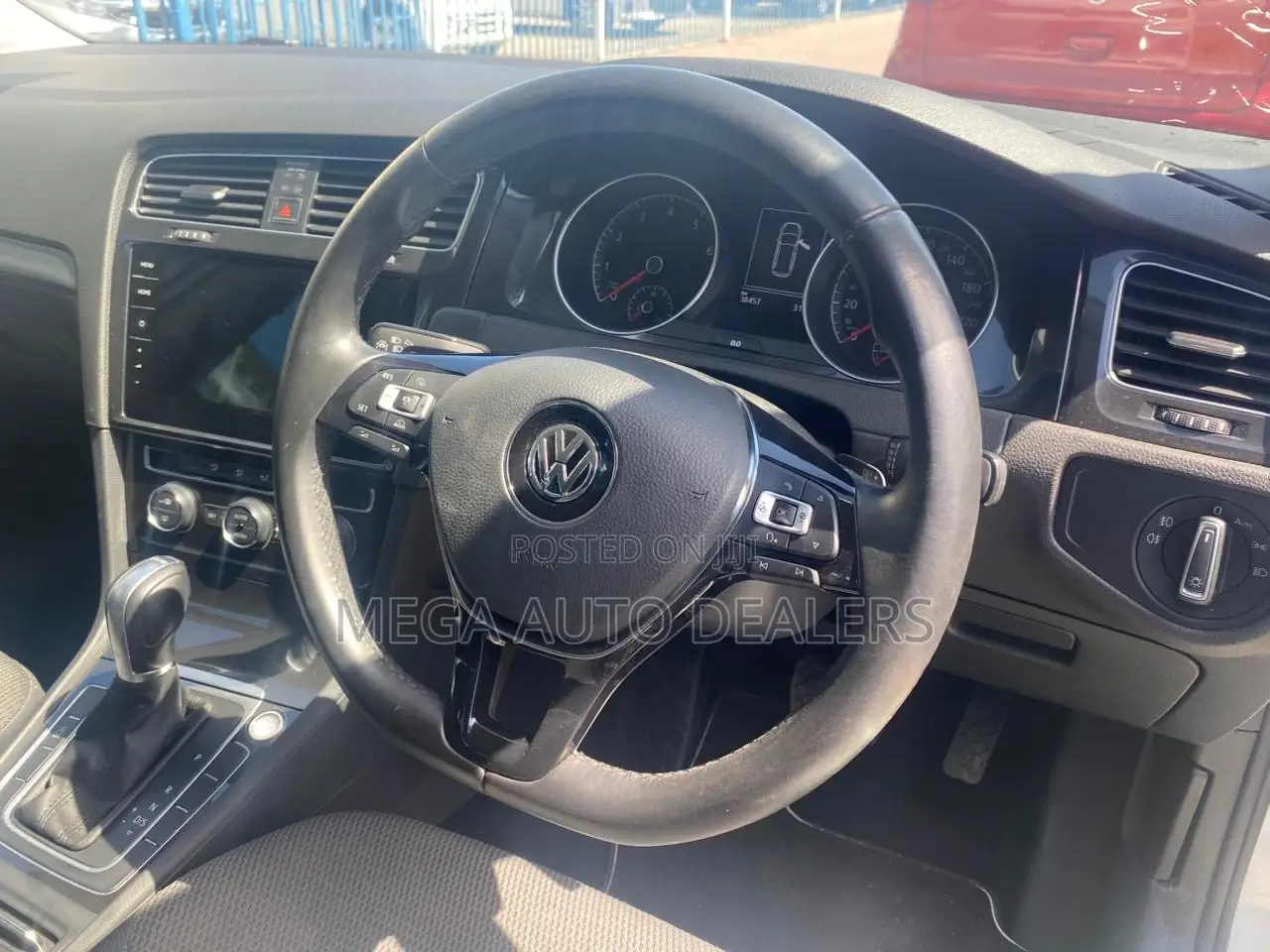 Volkswagen Golf 2018 White