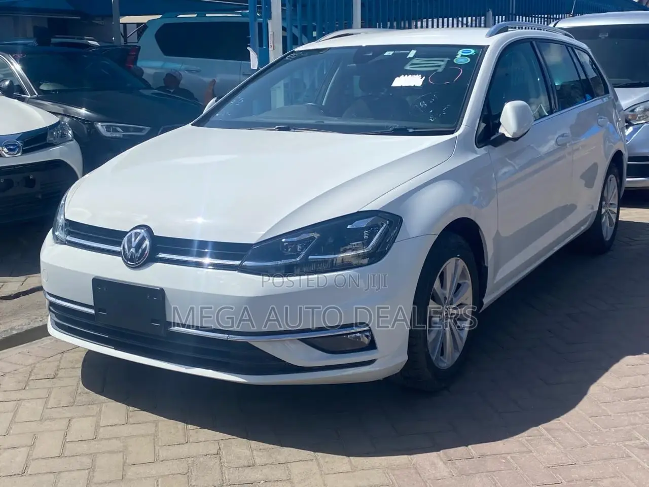 Volkswagen Golf 2018 White