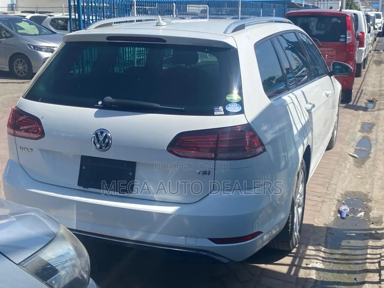 Volkswagen Golf 2018 White