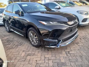 Toyota Harrier 2021 Black