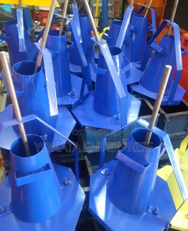 Slump Cone for Testing Concrete - main view