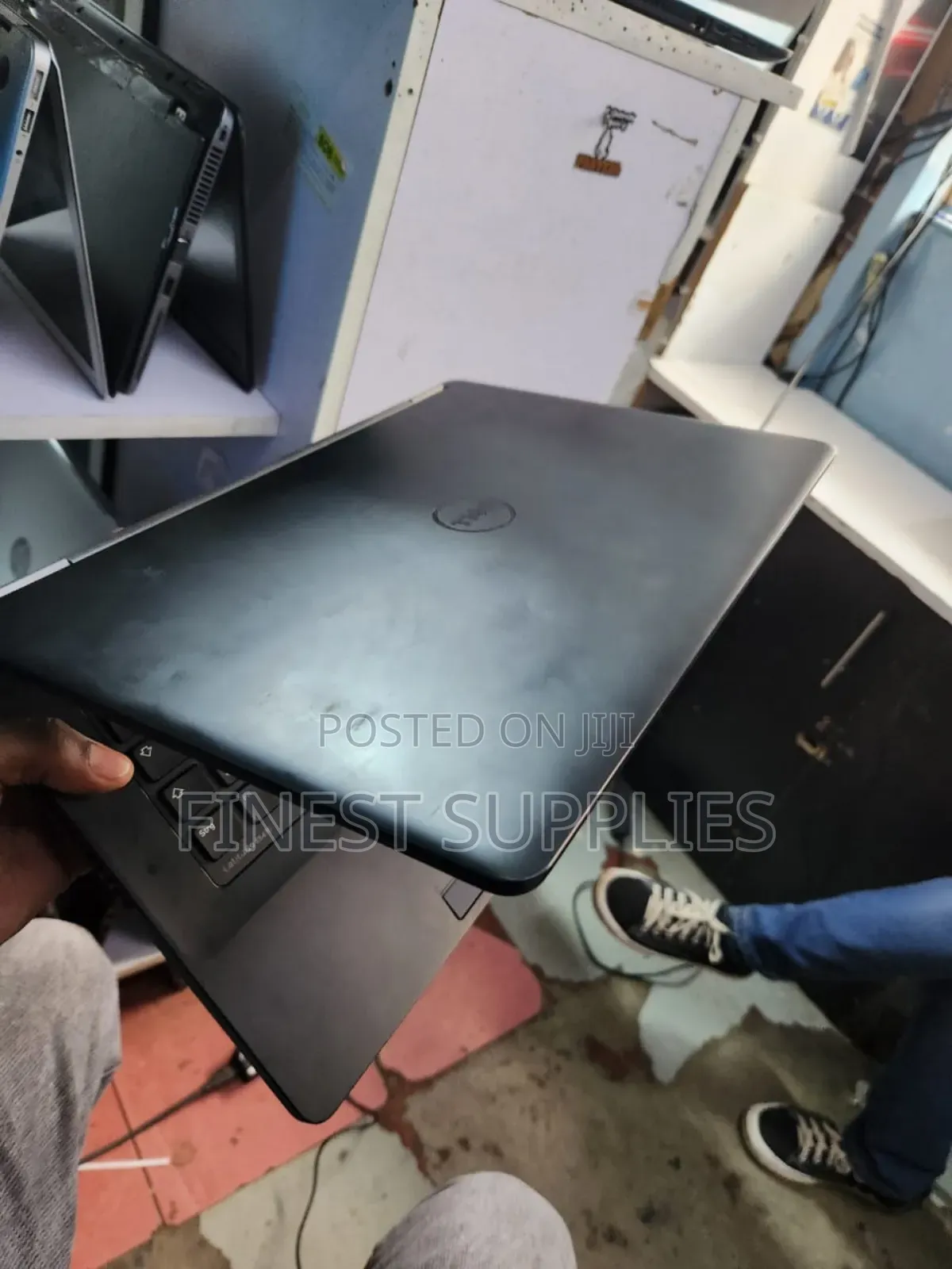 Laptop Dell Latitude 7400 2GB Intel Celeron HDD 128GB