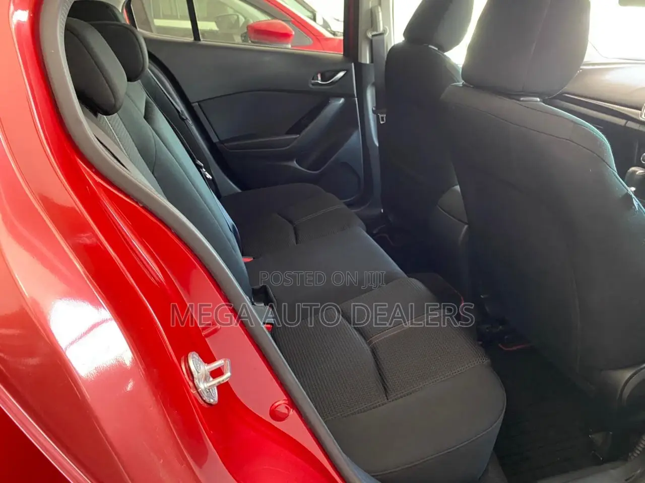 Mazda Axela 2018 Red