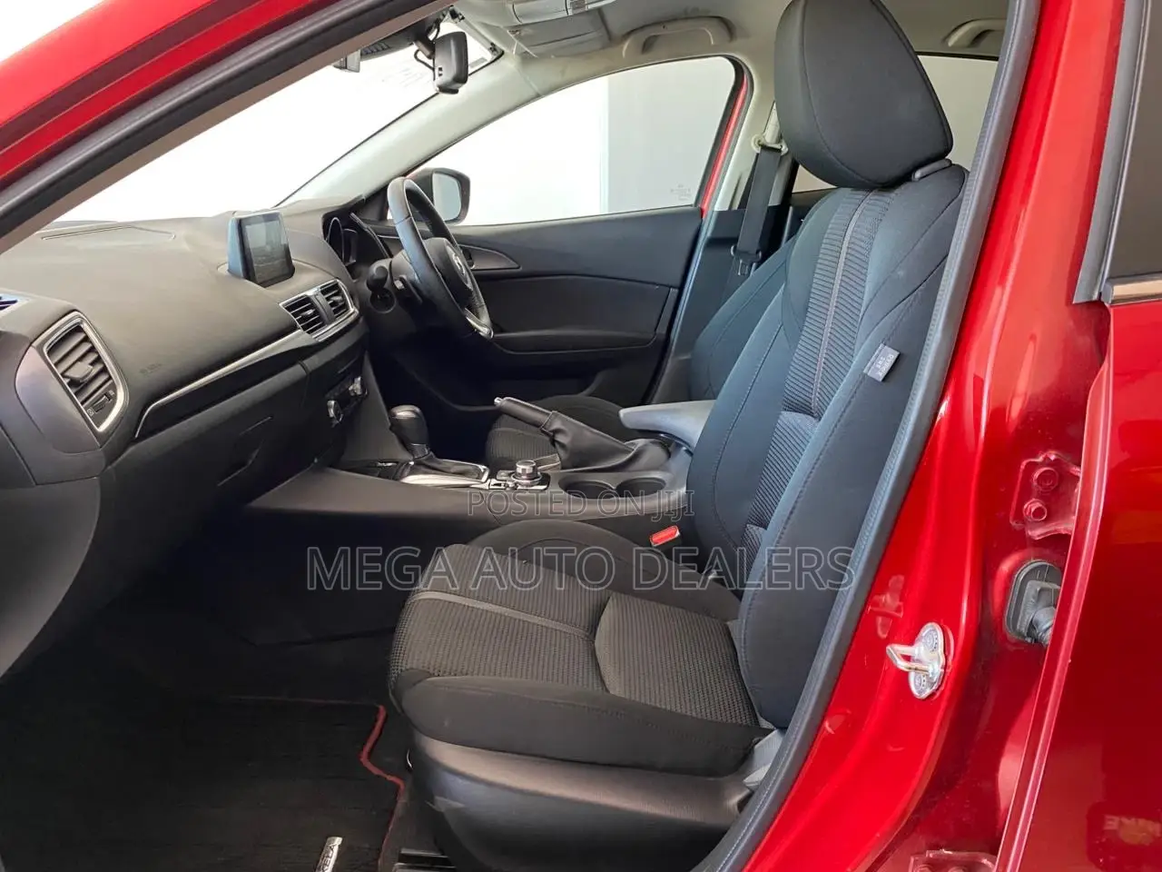 Mazda Axela 2018 Red