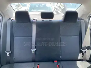 Toyota Axio 2018 Silver