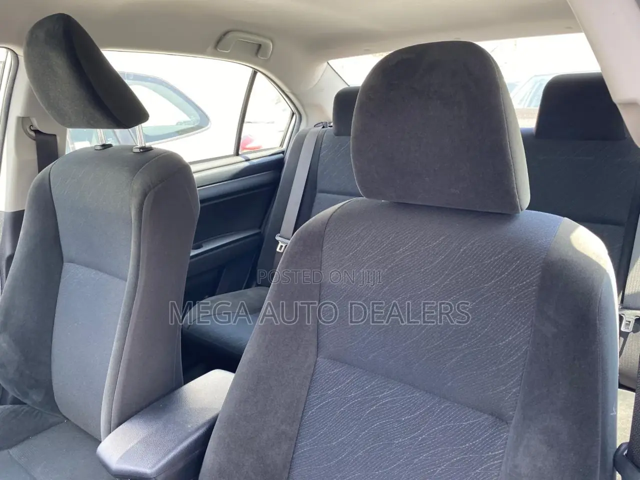 Toyota Axio 2018 Silver