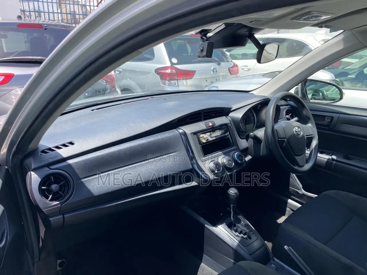Toyota Axio 2018 Silver