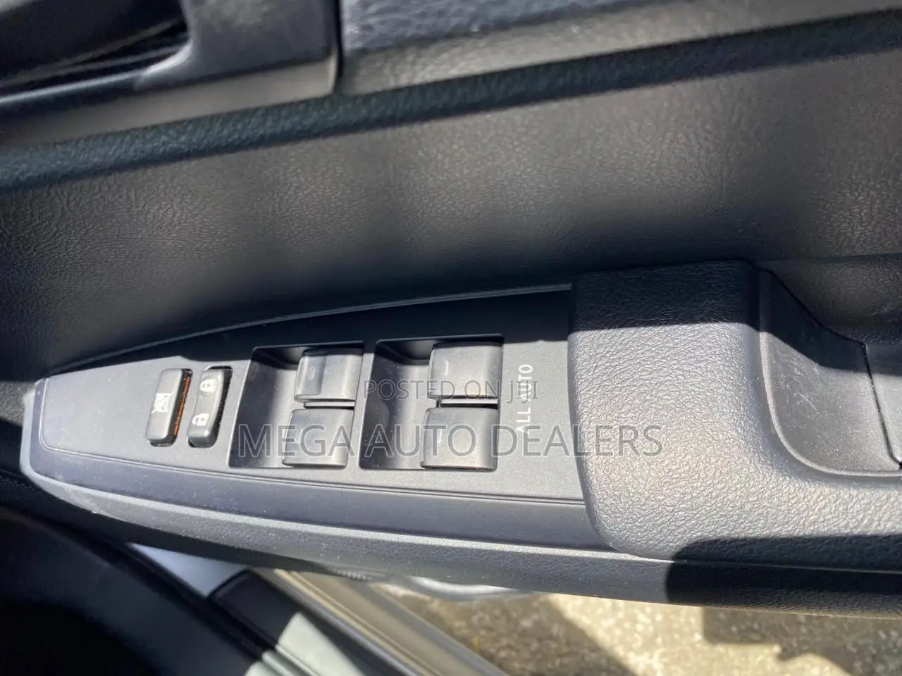 Toyota Axio 2018 Silver