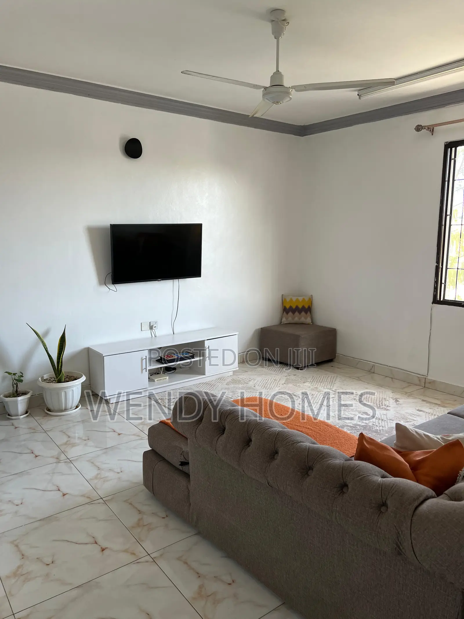 One Bedroom Apartment