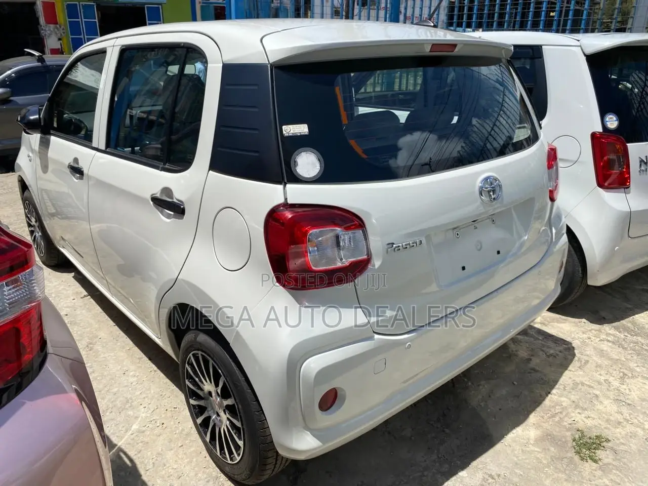 Toyota Passo 2018 White