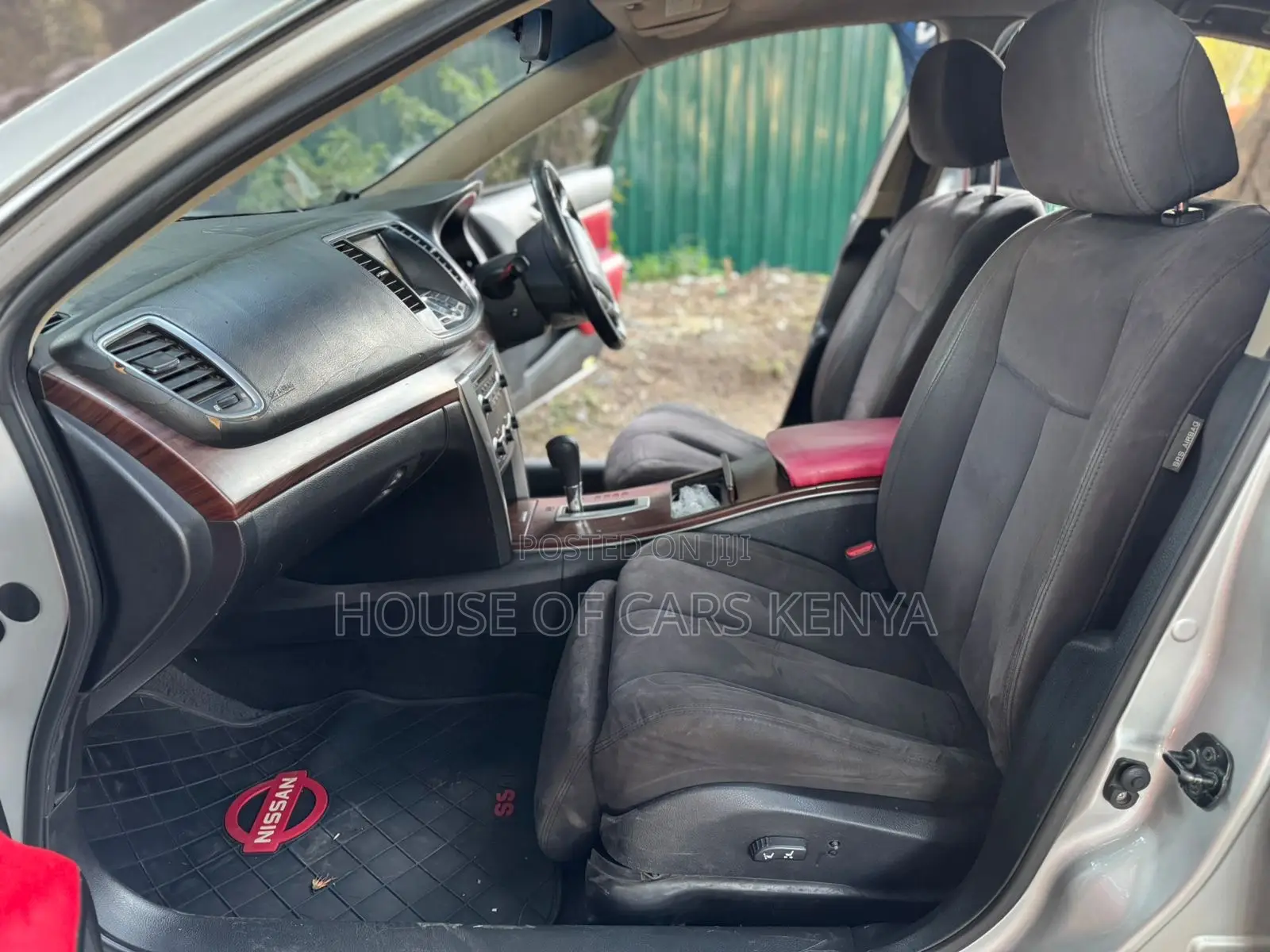 Nissan Teana 2010 Silver