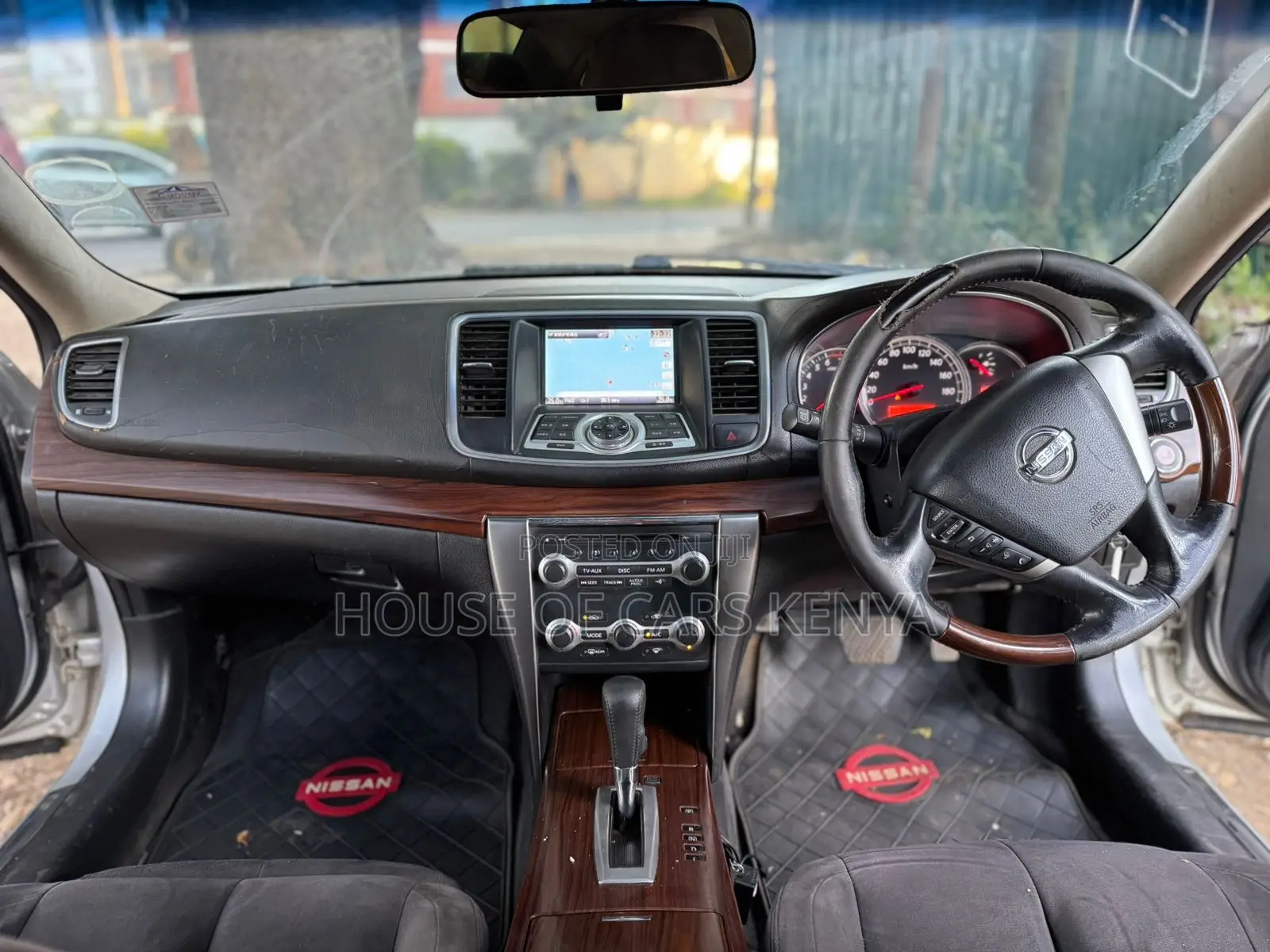 Nissan Teana 2010 Silver