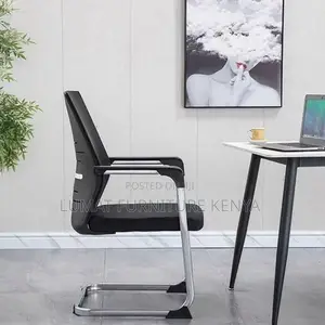 Mesh Visitors Chair With Sled Base