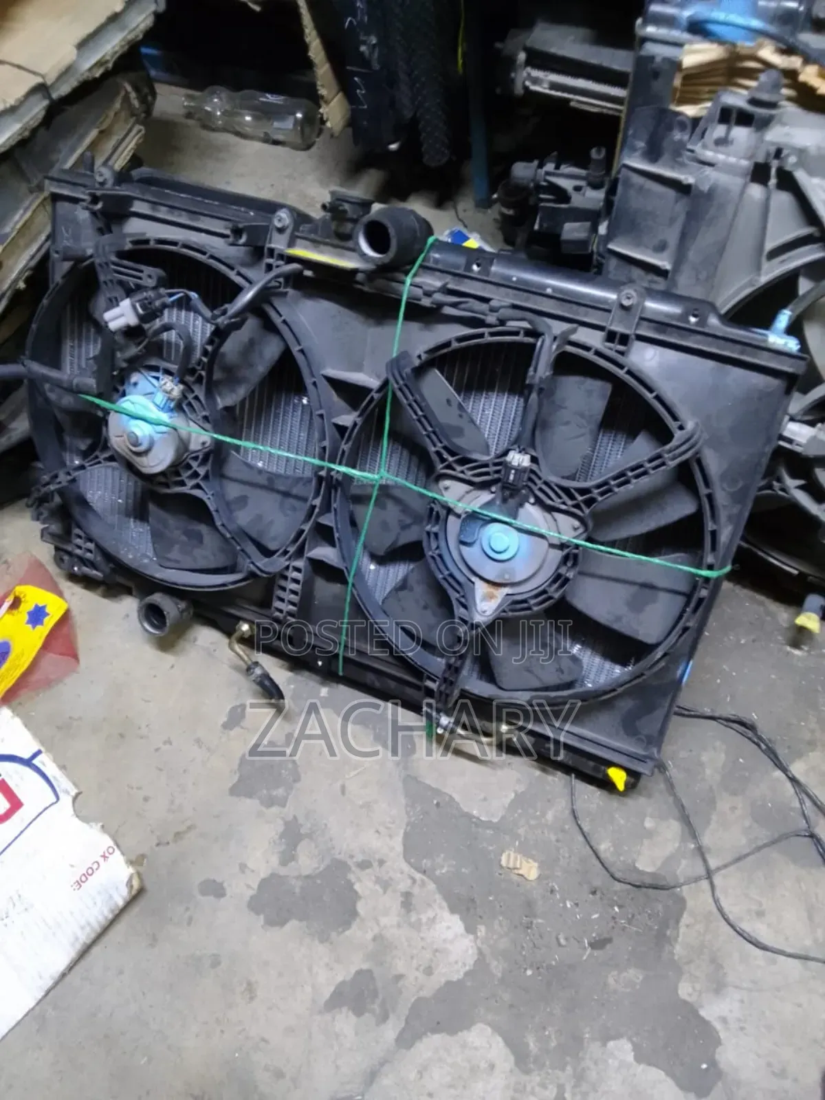 Mitsubishi Galant Radiator Complete With Fans