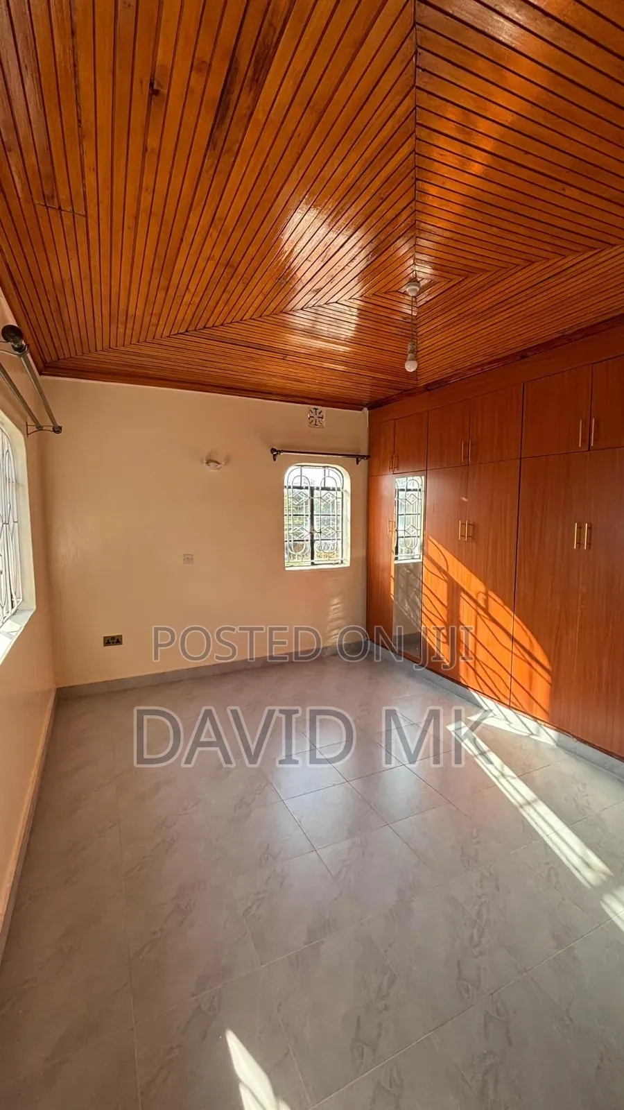 5bdrm Maisonette in Sukari for rent
