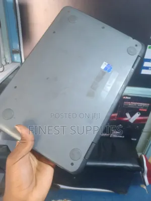 Laptop HP 14-dq2031tg 4GB Intel Celeron HDD 128GB