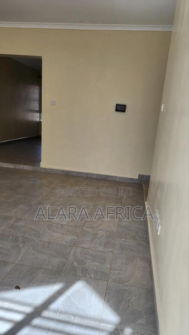 3bdrm Bungalow in Batian Estate, Kenyatta Road / Theta for rent - thumbnail 5