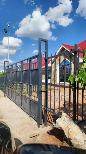 4bdrm Bungalow in Windsor Ridge 3, Kenyatta Road / Theta for sale