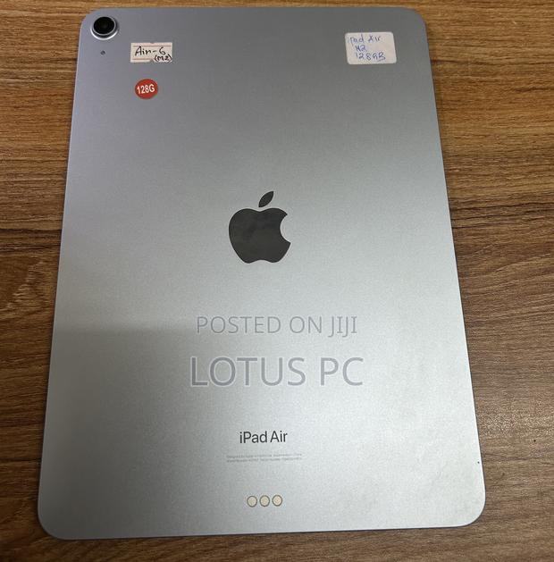 Apple iPad Air 11 (2024) 128 GB Silver - thumbnail 3