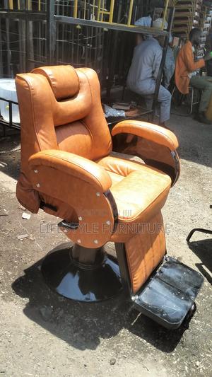 Barber Chairs Brown - main view